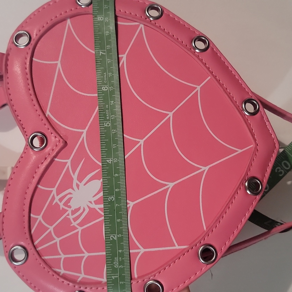 Spiderweb Heart Small Shoulde in Bubblegum Pink - Picture 6 of 6